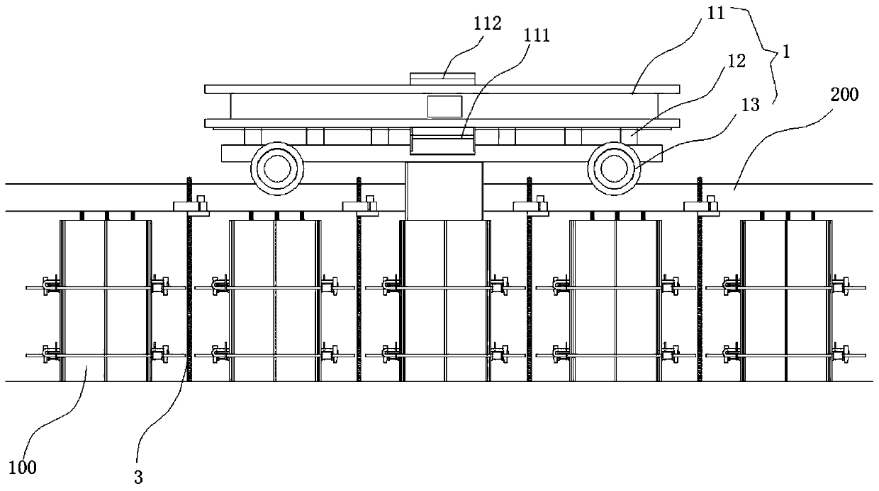 Subway engineering inspection pit stand column concrete construction auxiliary device and using method