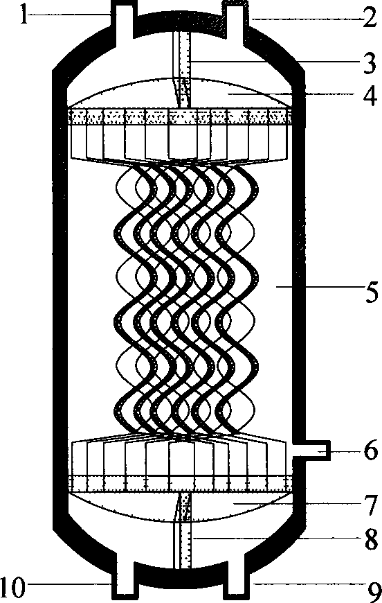 Seawater desalination method implemented by solar membrane distillation