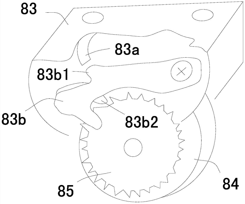 Safe driving assisting device of electric bicycle