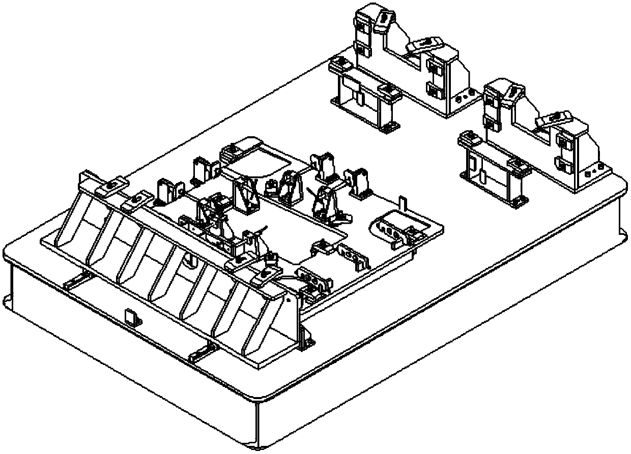 Supporting beam assembling equipment high in clamping precision