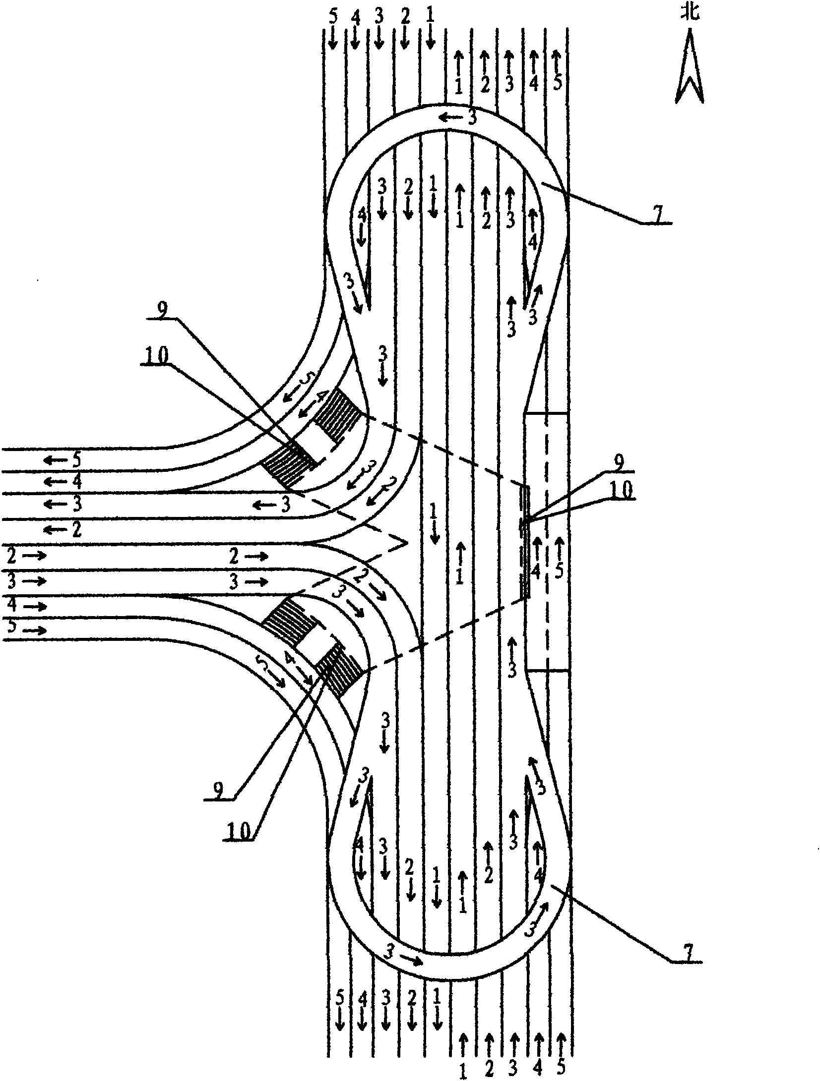 Crossway free-flowing type road structure and traffic route thereof