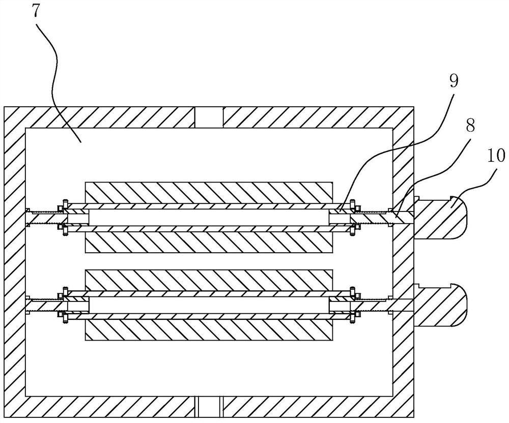 A kind of wear-resistant sandpaper and its production process