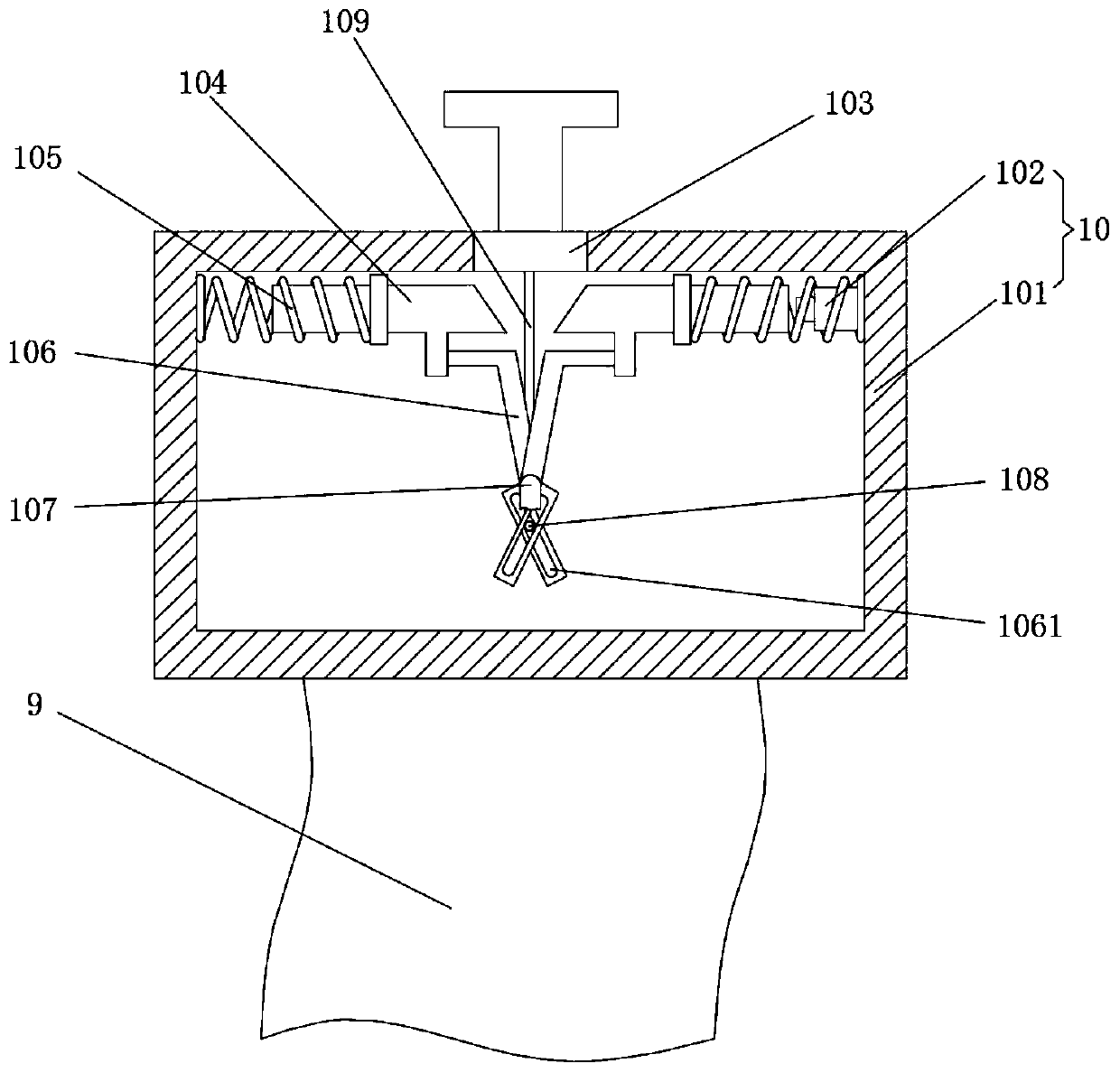 Safety belt capable of achieving automatic binding