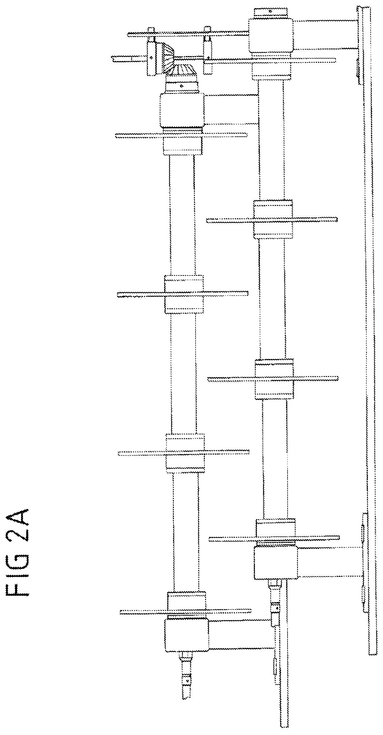 Device and method for generating gas bubbles in a liquid