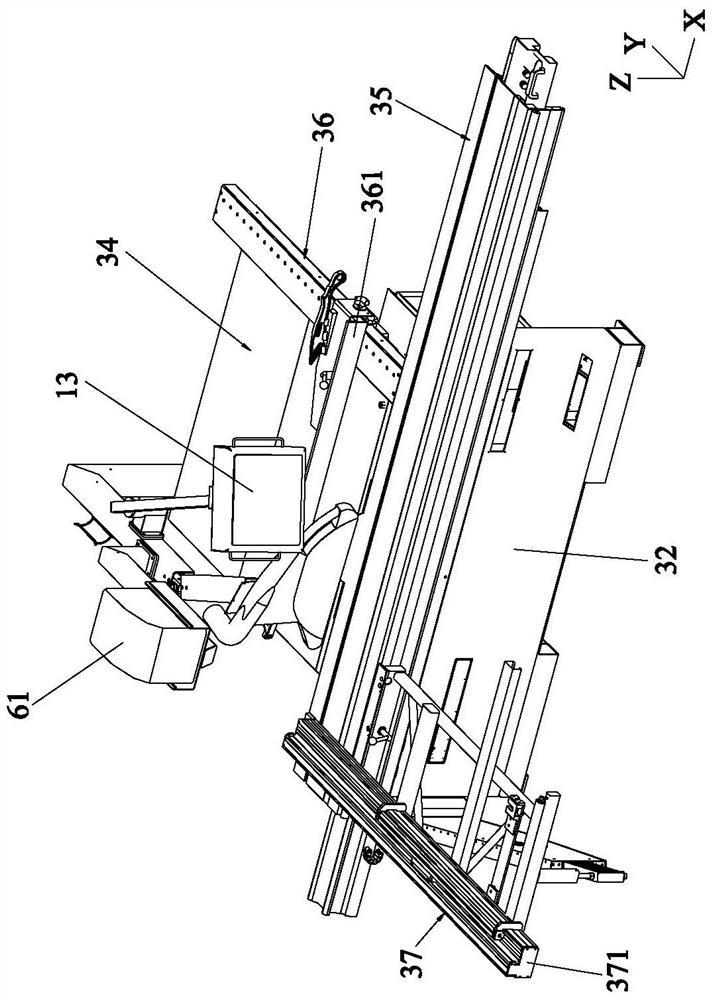 Code scanning type numerical control sawing system and machining method thereof