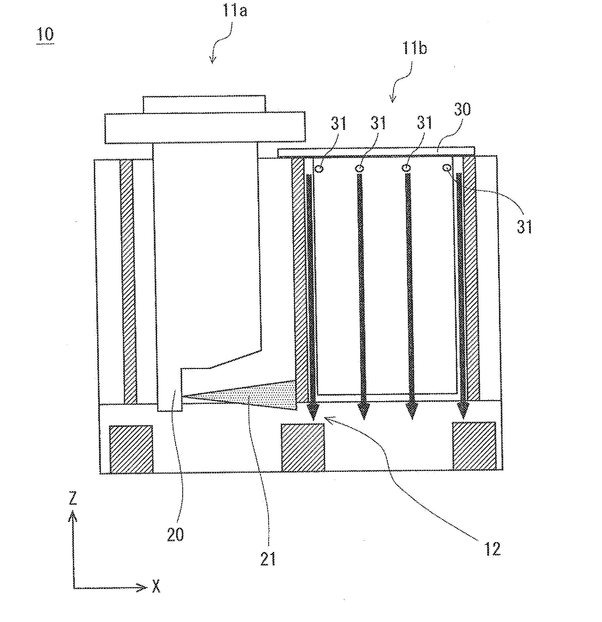 Thermal spraying apparatus and thermal spraying method