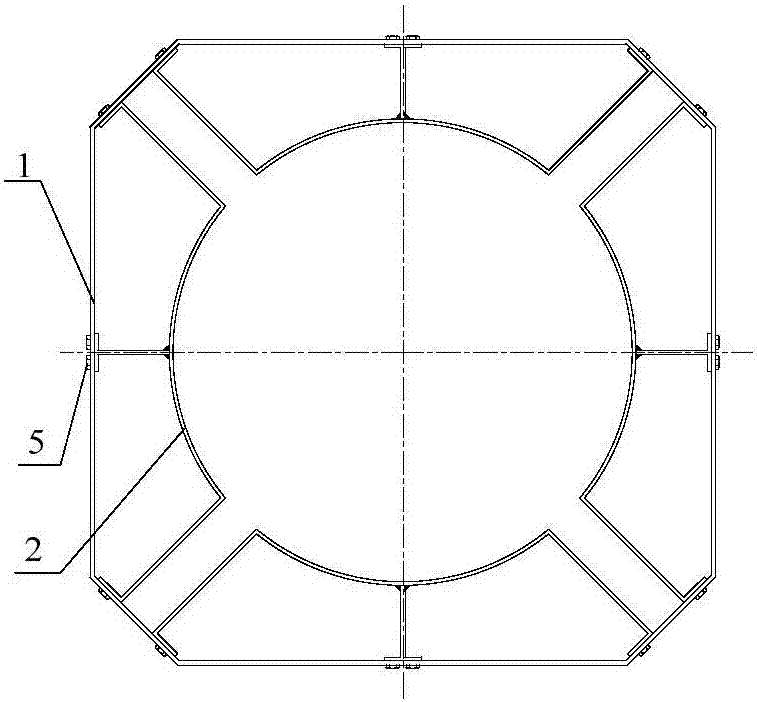 A vertical thermal launch of winged missile with inner circle and outer square concentric cylinder structure