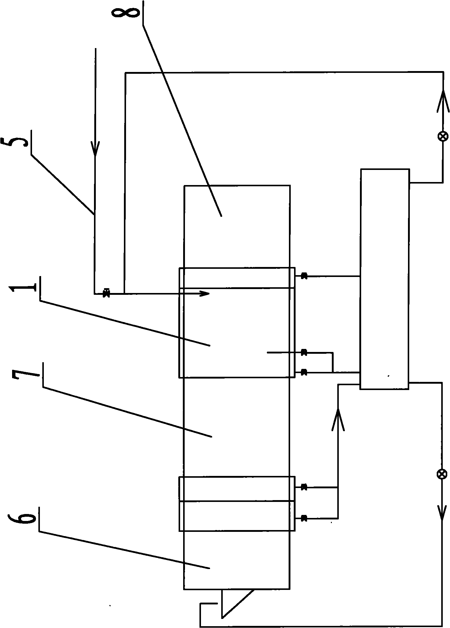 Countercurrent rinsing device in tunnel type washer