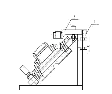 Turning hole making device