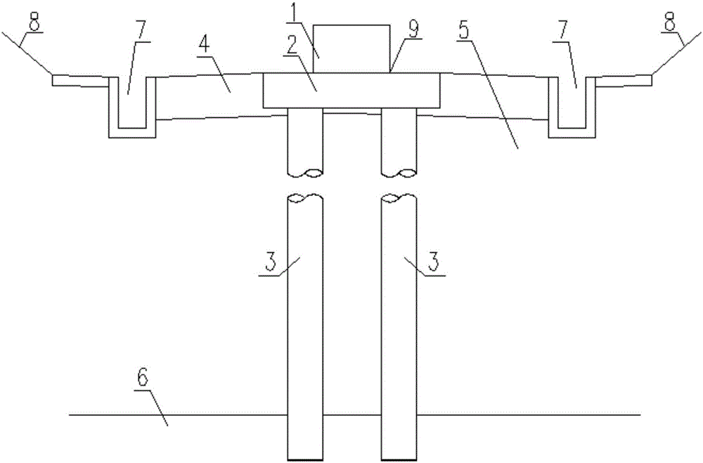 Medium-low-speed magnetic levitation single line excavation section independent pier column type bearing rail beam transition section structure