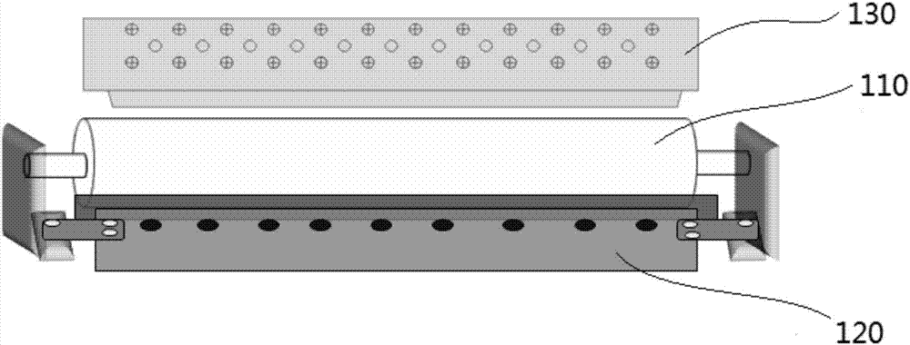 Light blocking object nozzle maintaining device and light blocking object coating device