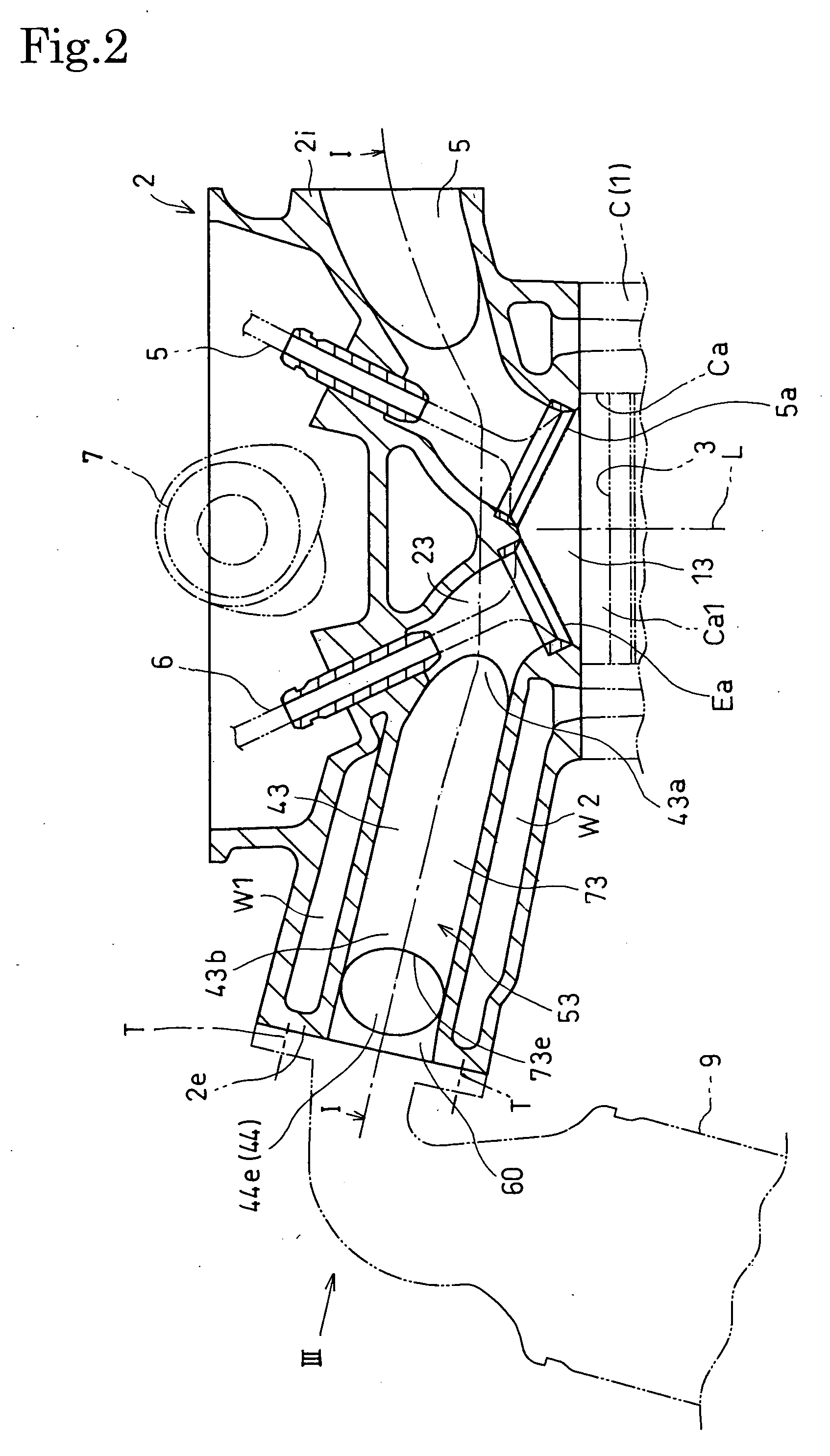 Multiple-cylinder internal combustion engine having cylinder head provided with centralized exhaust passageway