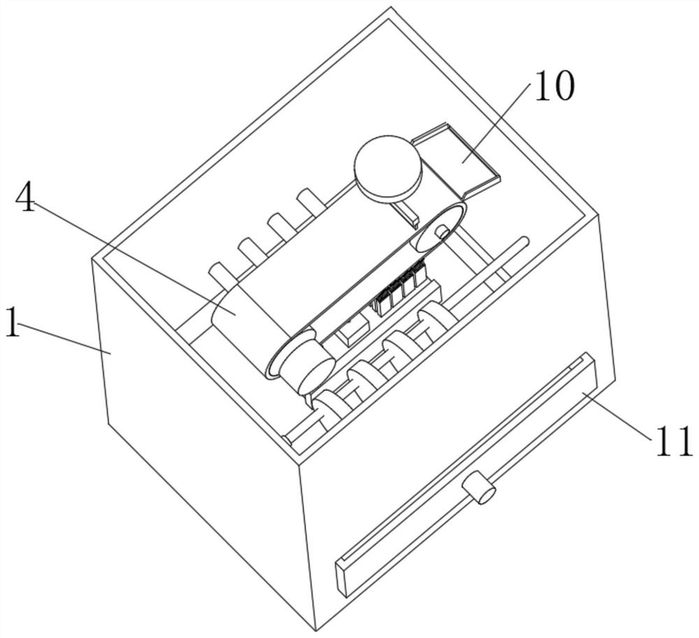 Online cleaning device for copper bar chain of tobacco cutter