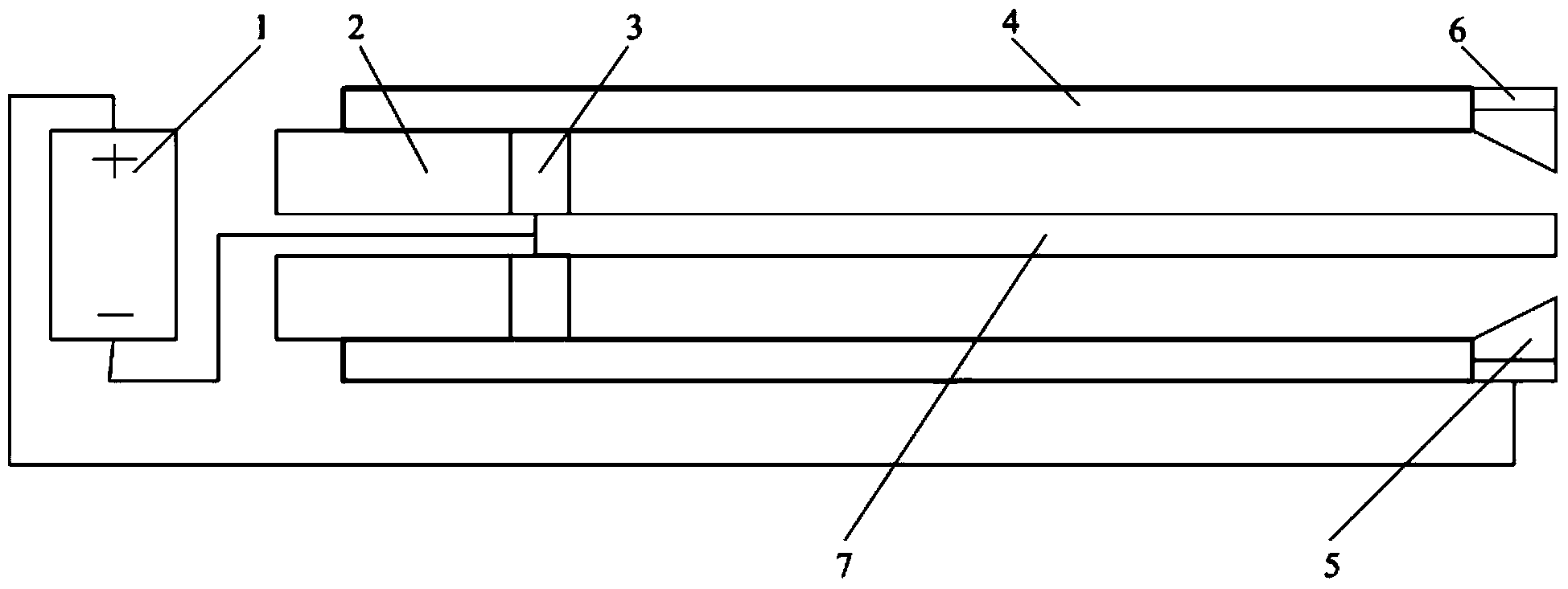 Extrusion forming device for electro-plastic pipe