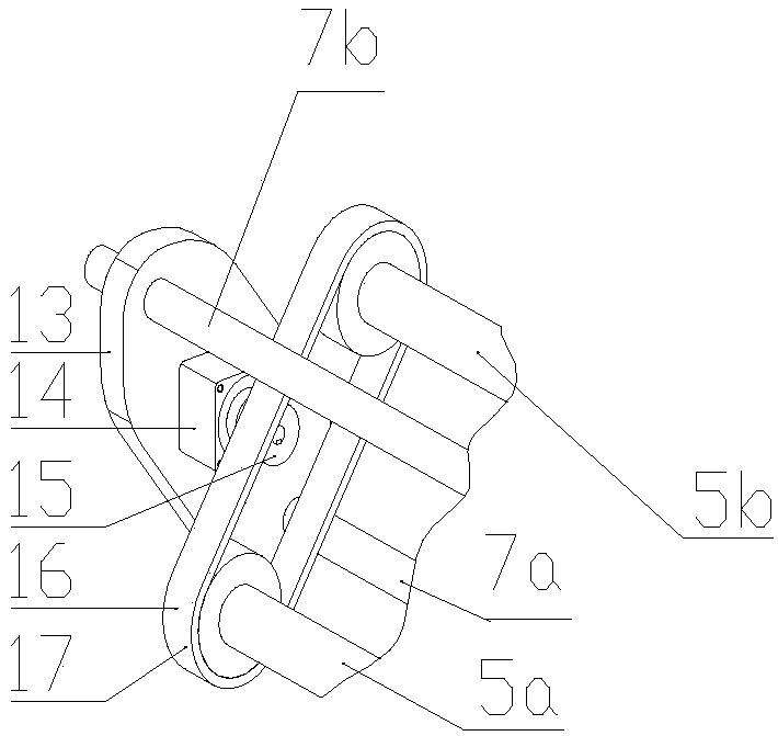 In-situ centering clamping device and method for plate specimen of tensile fatigue tester