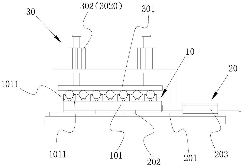 Multi-station clamp and milling machine with same