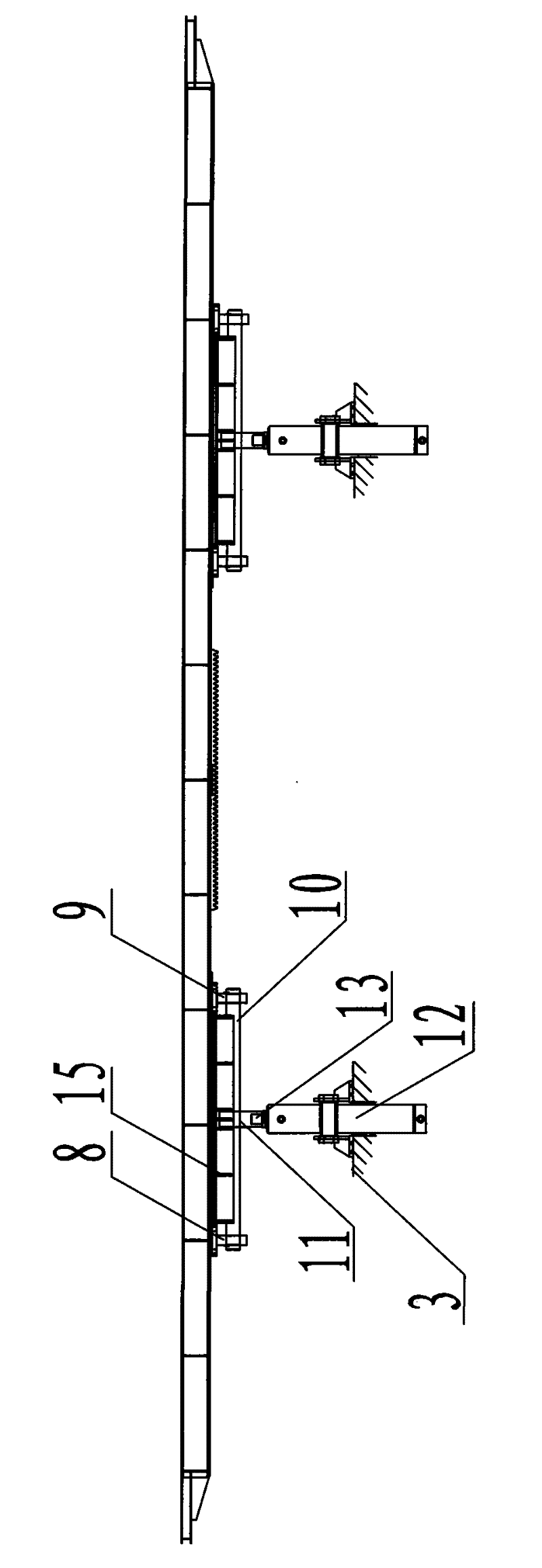 Quenched coke receiving slot translating and laterally turning-over device