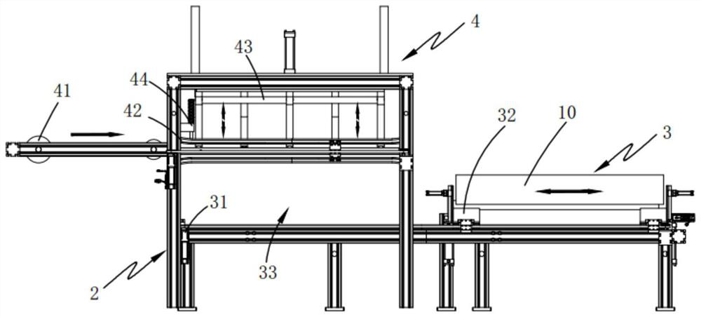 An automatic adhesion device for sign pole protection cloth for road traffic signs