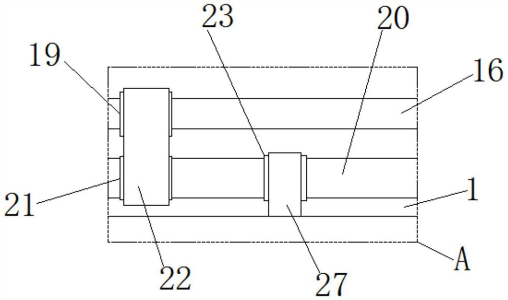 A pig feed device with automatic feed ratio control