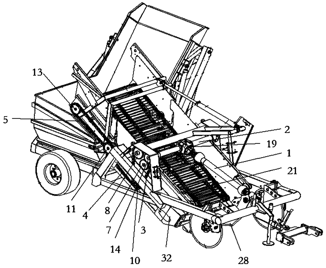 Transmission mechanism of cassava harvester