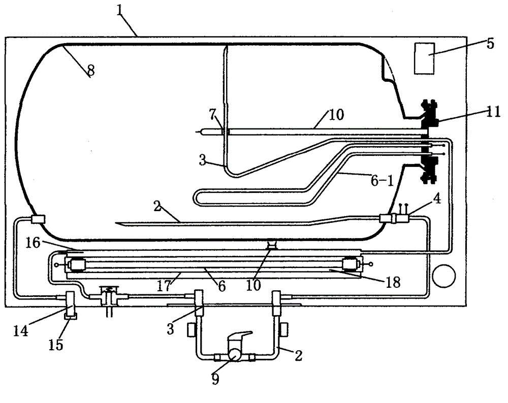 External optical wave heating type electric water heater provided with water flow sensor with pressure reduction function and non-metallic blow-molded water tank