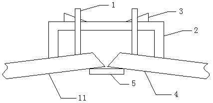 Anti-deformation method of base plate of large-sized stainless steel tank in high-temperature environment