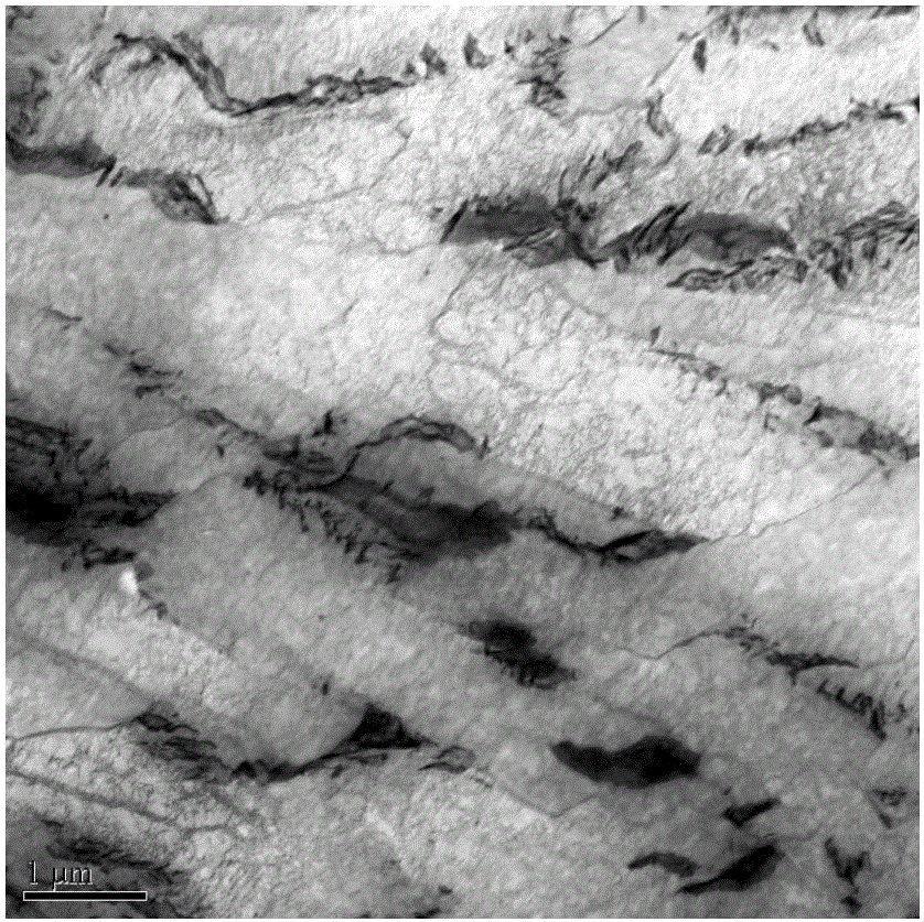 Low-cost high-tenacity super wear-resistant steel and manufacturing method thereof