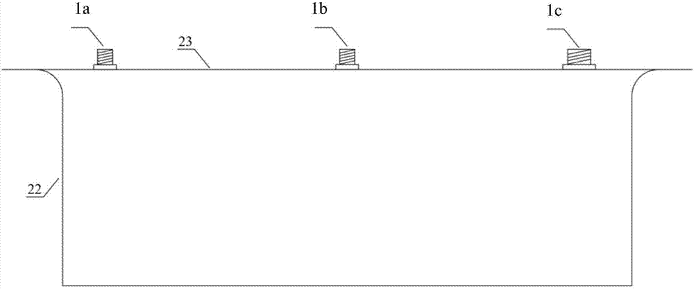 Experimental device and method for contaminated soil thermal remediation feasibility study