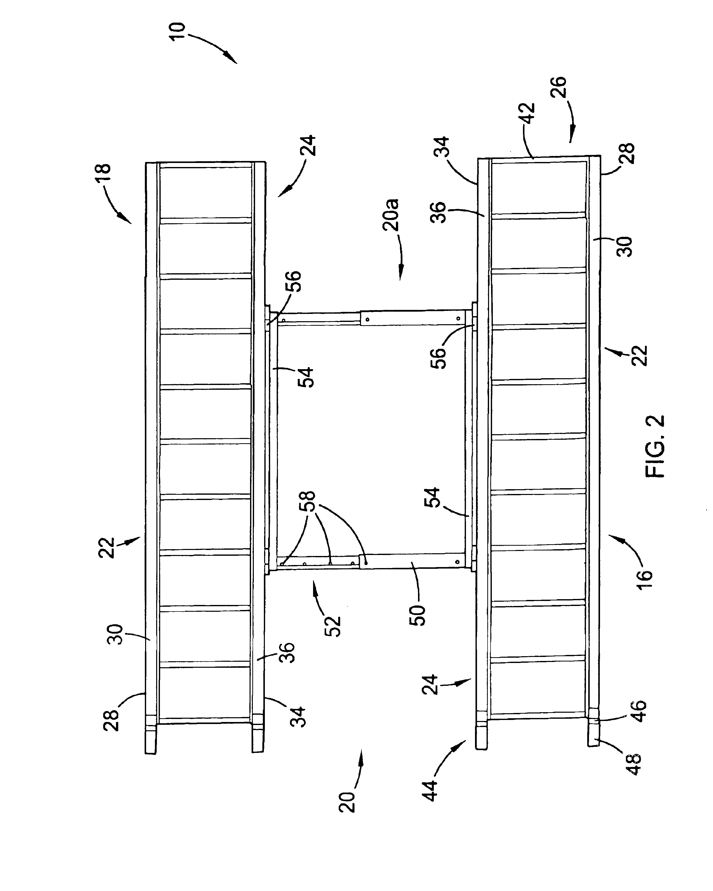 Width-adjustable vehicle loading ramp