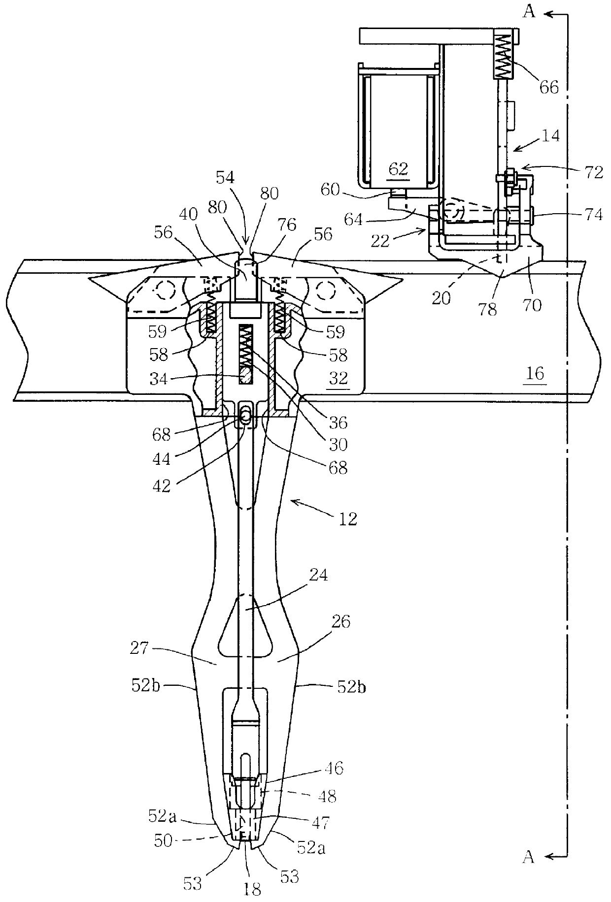 Flat knitting machine having a yarn feeding system