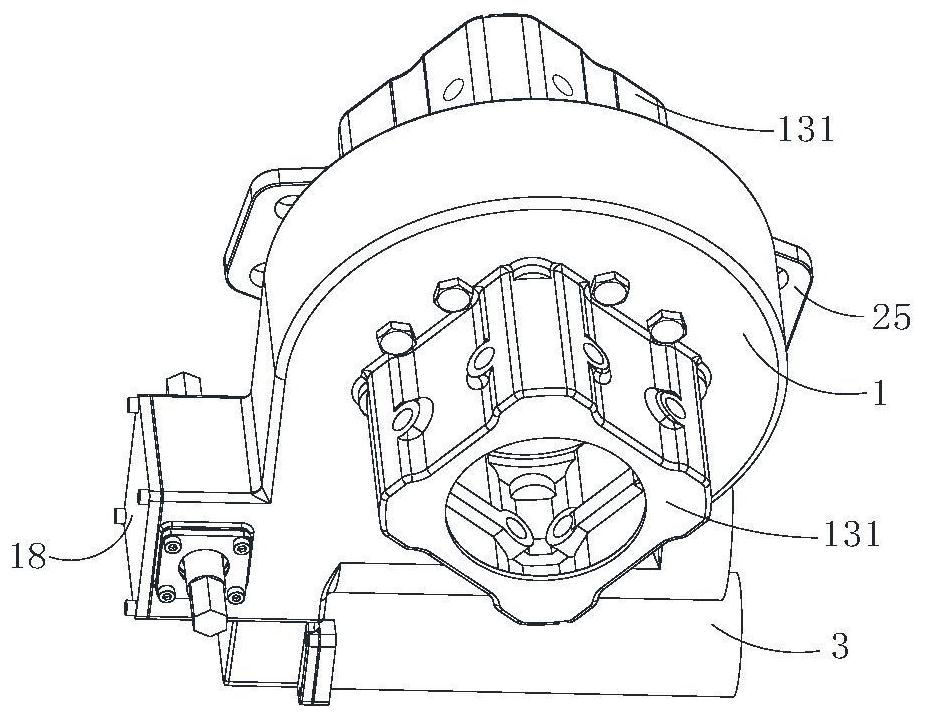 Photovoltaic tracking system with multiple mounting directions of motor