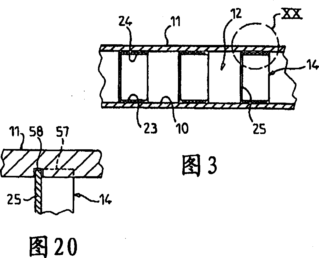 Sealed, thermally insulated tank incorporated into the load-bearing structure of a ship