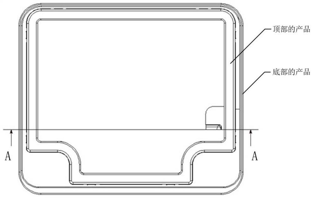 Inclined ejection pouring structure with double layers of pouring gates