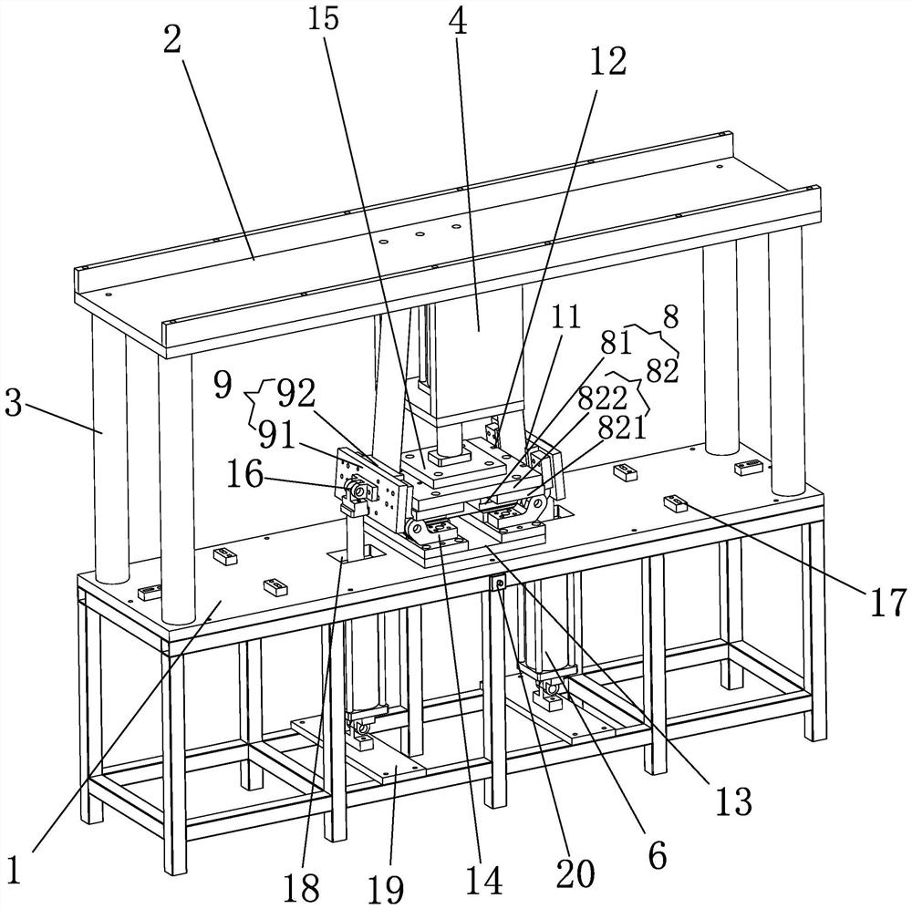 Stamping equipment capable of adjusting U-shaped folding angle