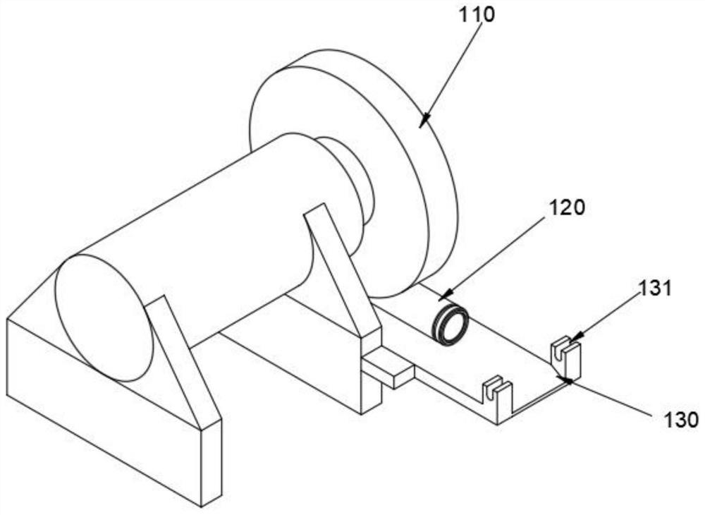 Feeding device for spray type refractory material spray coating machine