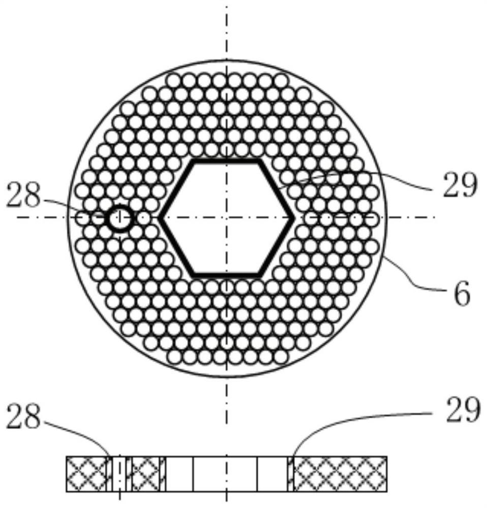 An industrial circulating water online oil monitoring and degreasing device