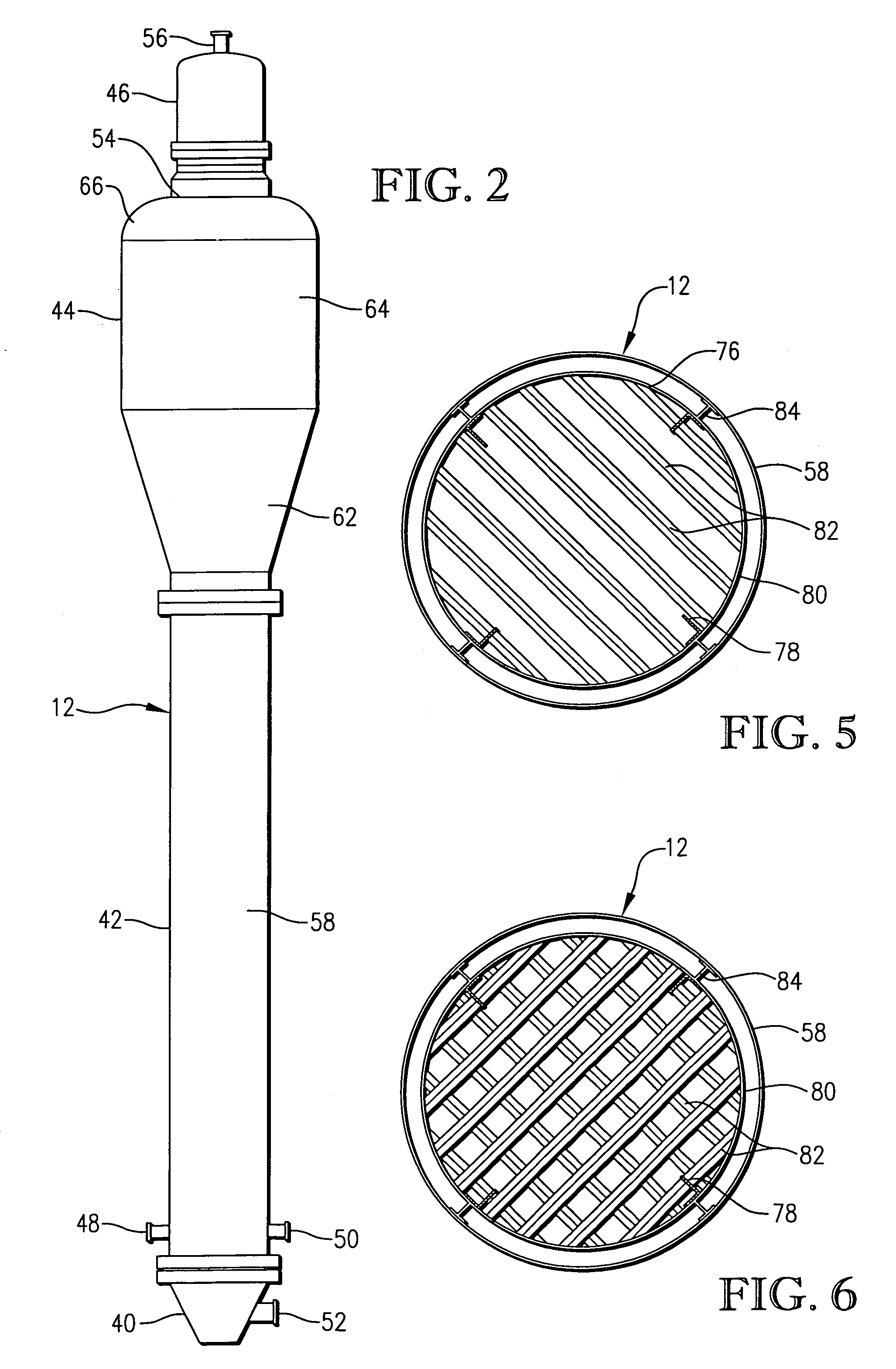 Desulfurization in turbulent fluid bed reactor