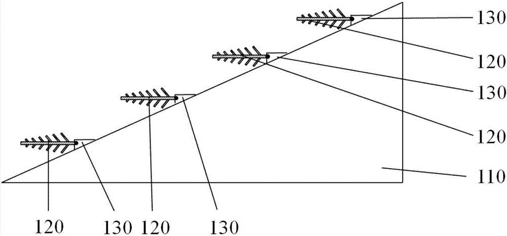 Garbage collecting device for water surface floating garbage