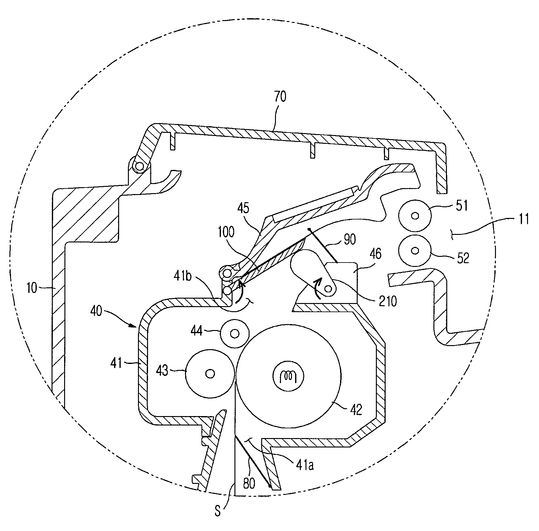 Image forming apparatus with opening/closing member