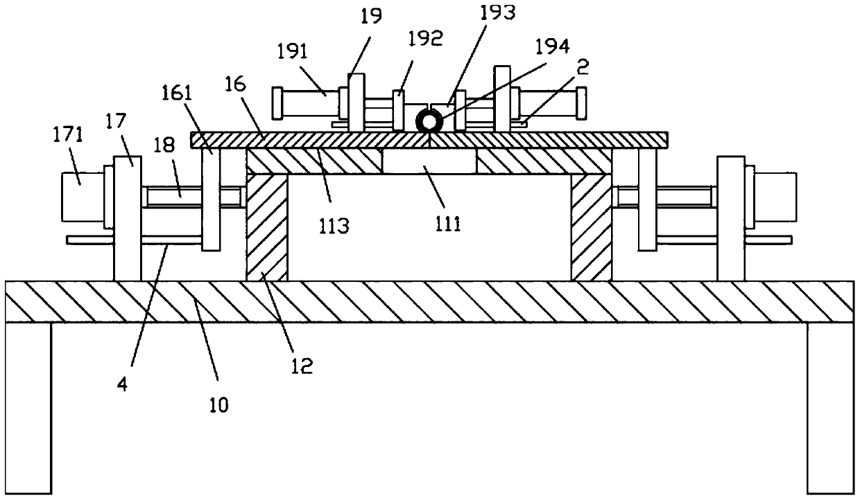 A metal pipe automatic clamping and cutting mechanism with a receiving tank body