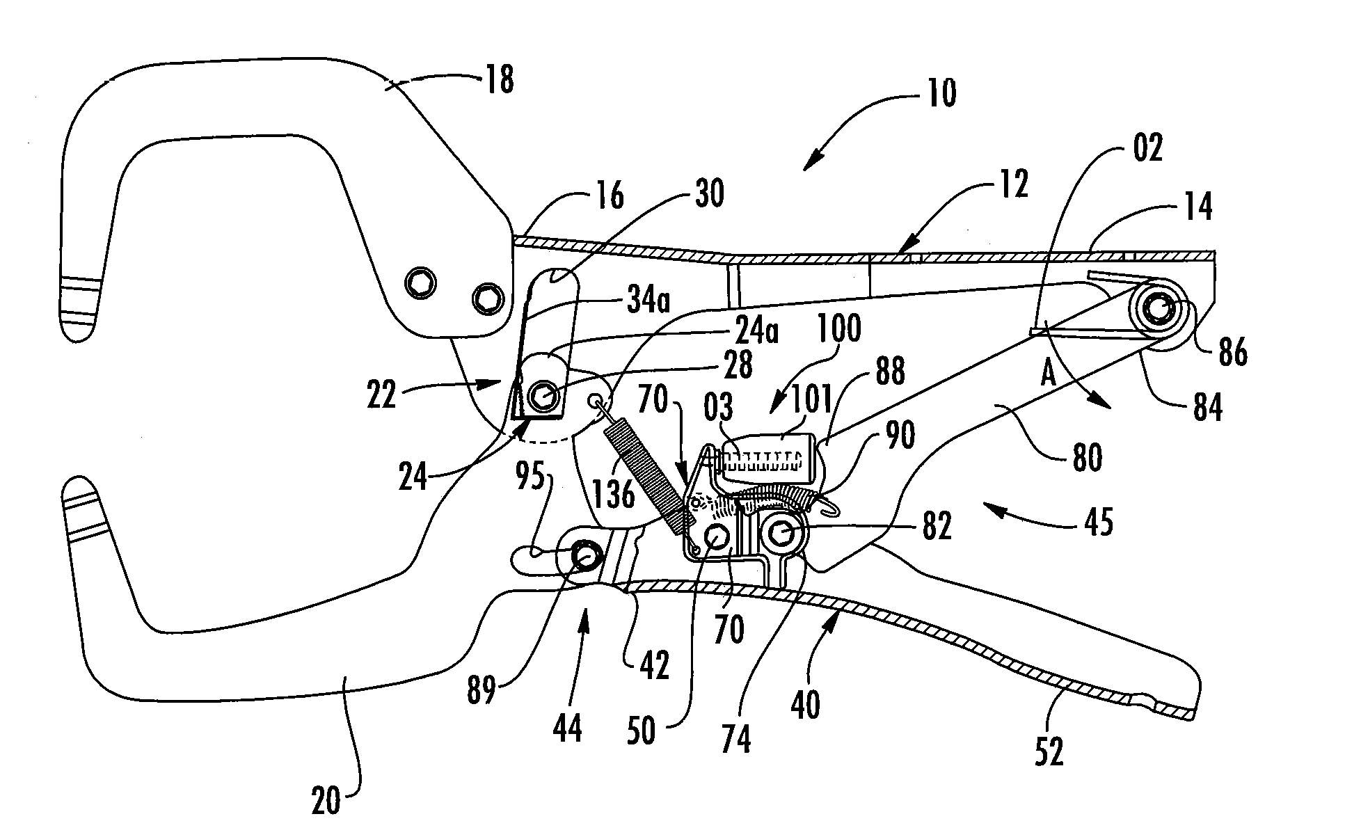 Self-adjusting locking pliers