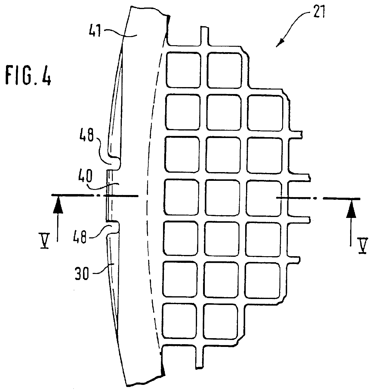 Device for measuring the mass of a flowing medium of air aspirated by an internal combustion engine