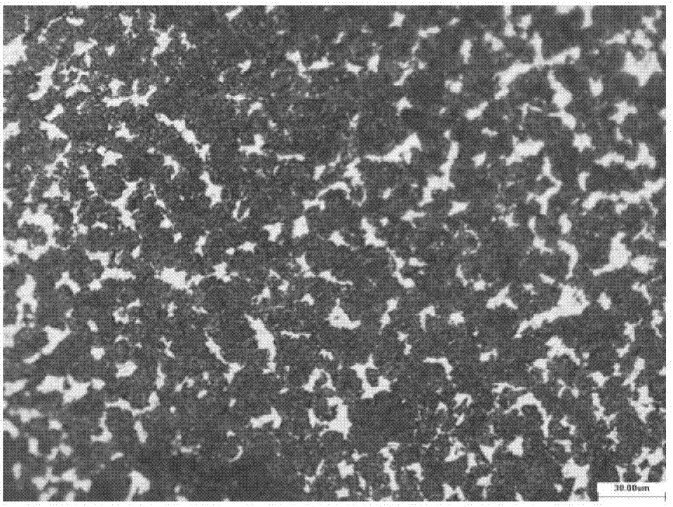 High-strength heat-treated steel bar and manufacturing method thereof