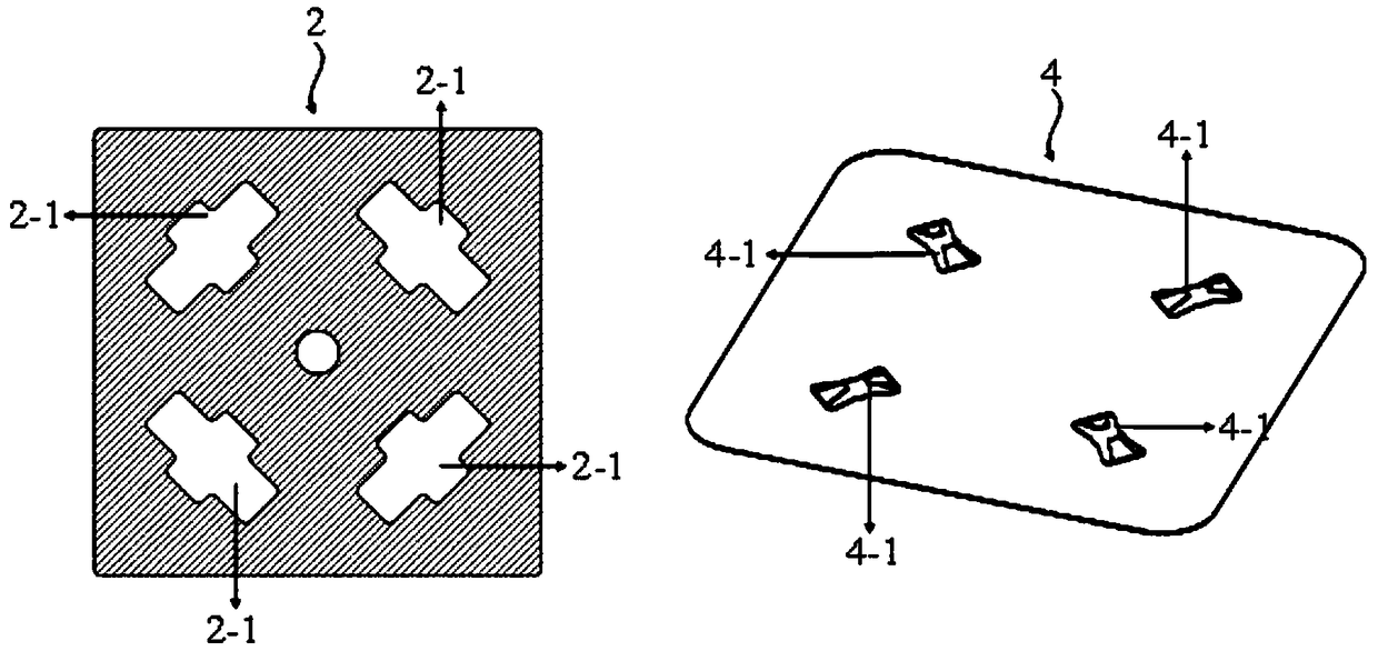 A dual-polarized antenna based on plastic electroplating process