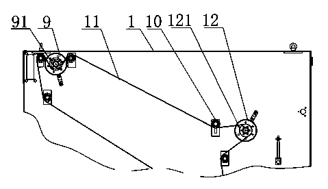 First folding device in linen folding machine