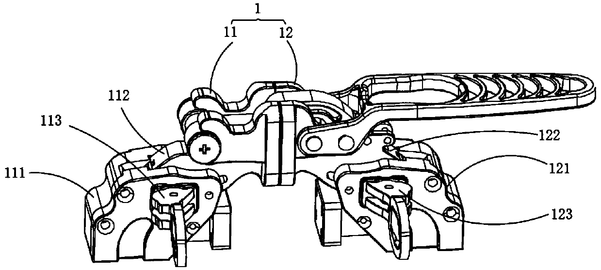 Lockset and splicing displays