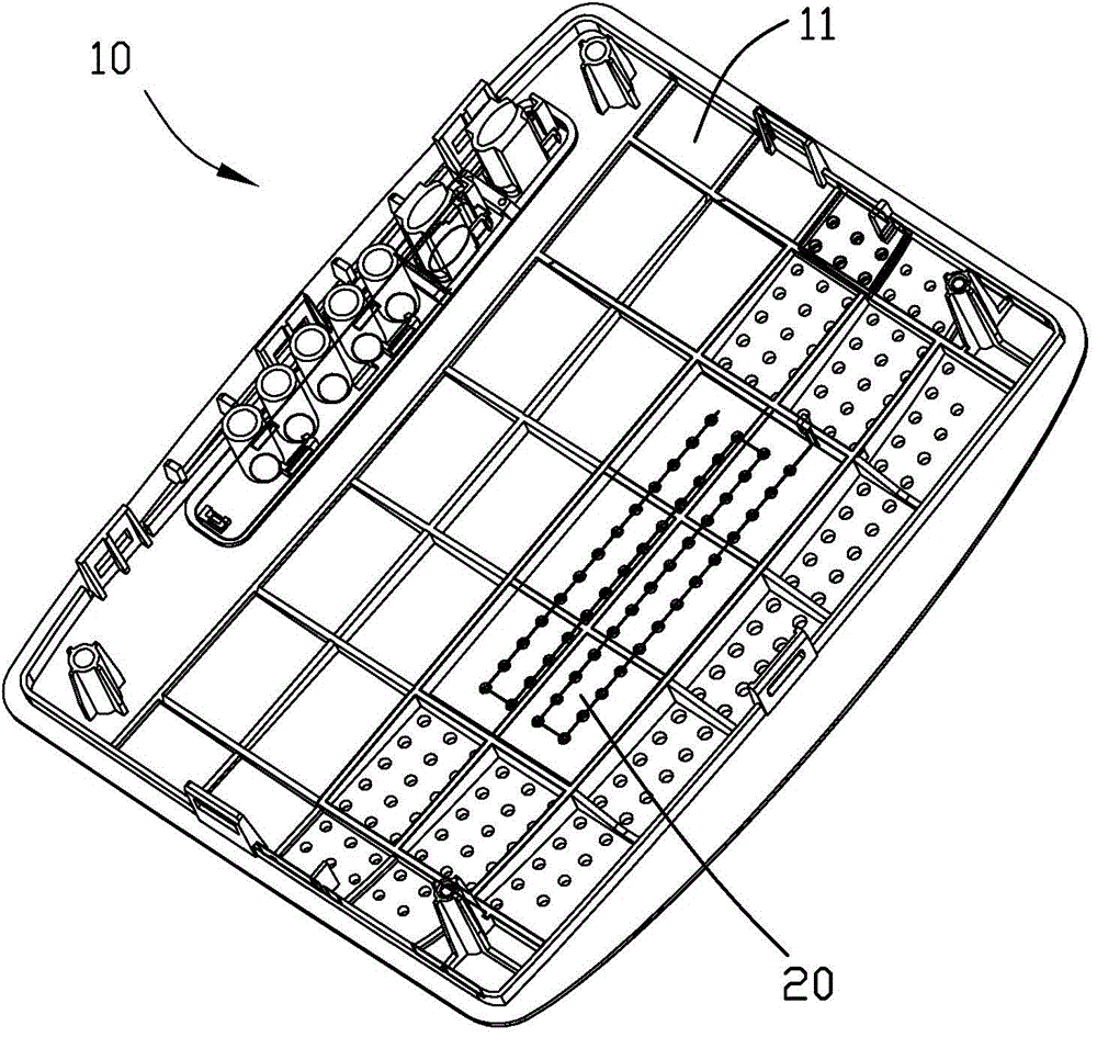 Heat radiating device