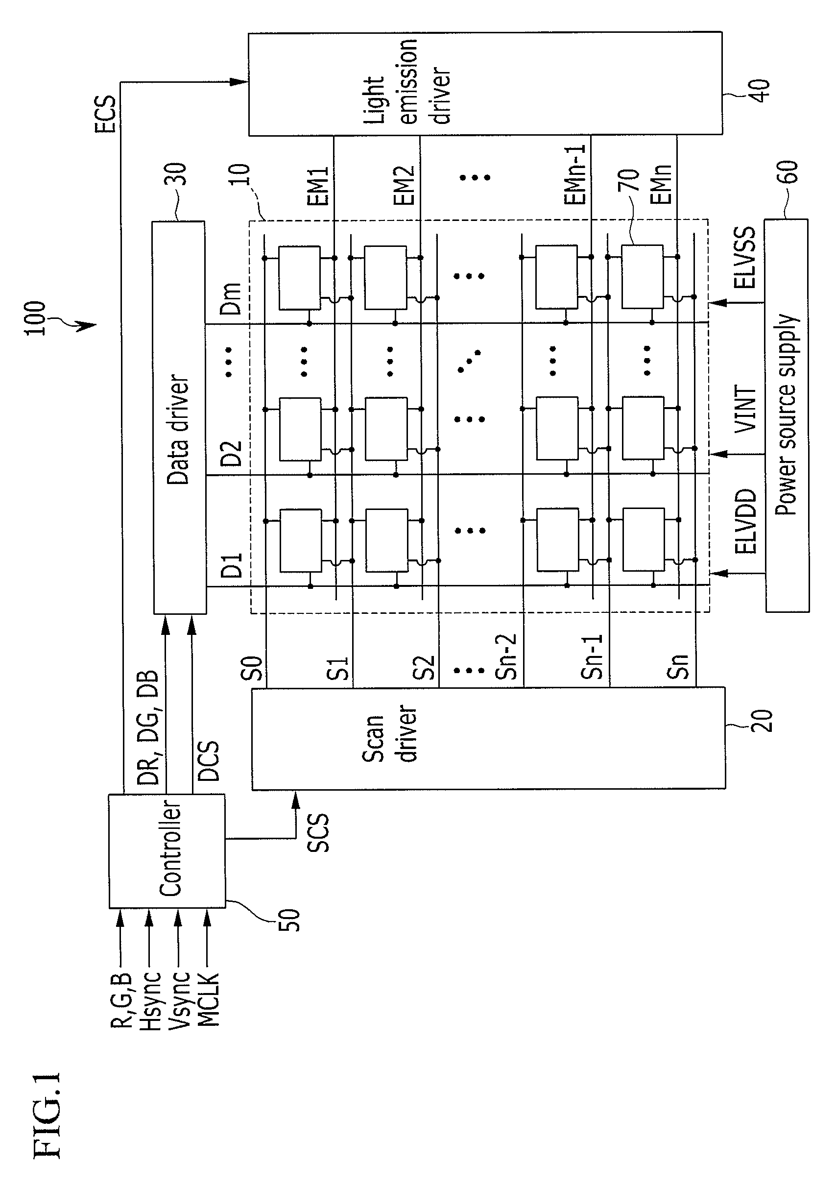 Oled pixel configuration for compensating a threshold variation in the driving transistor, display device including the same, and driving method thereof