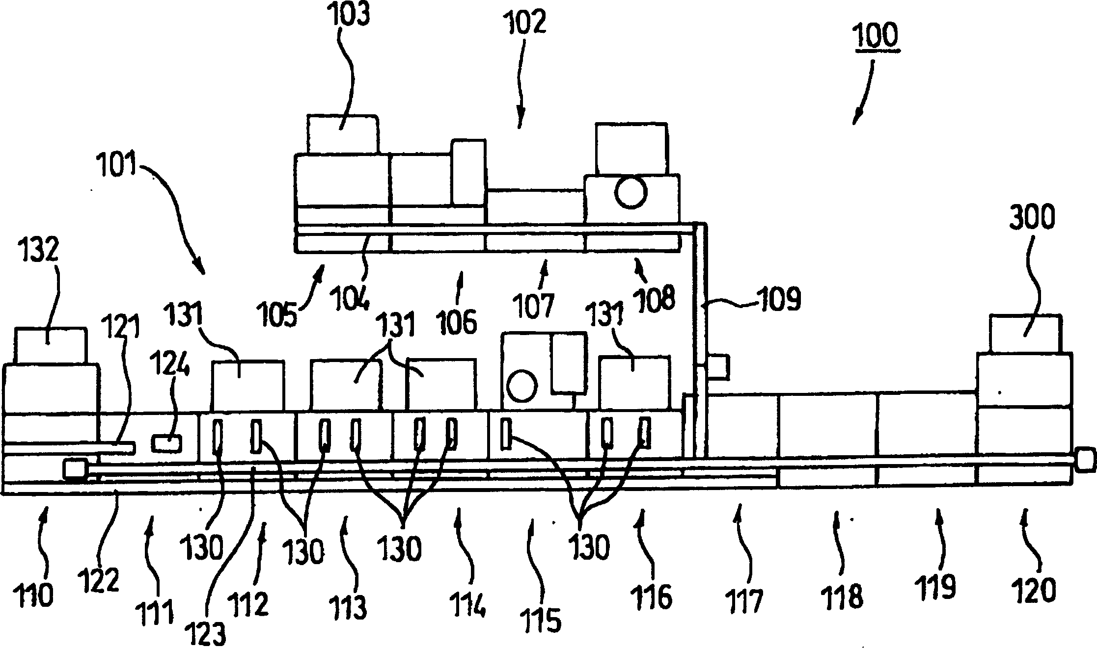 Method and apparatus for assembling magnetic tape cartridge