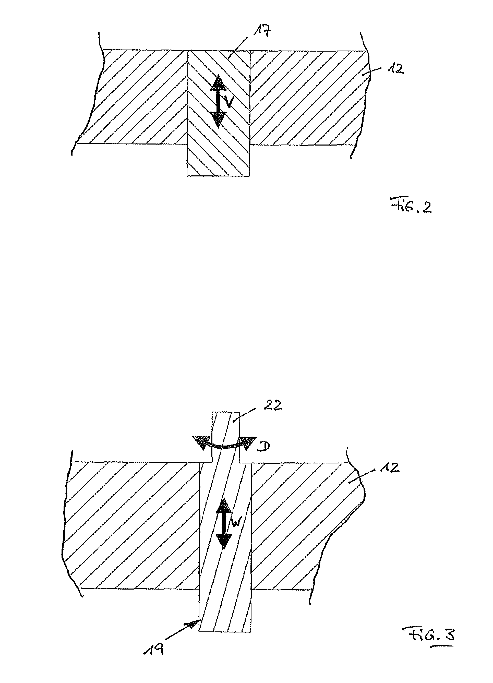 Rotary press, particularly for the manufacture of tablets